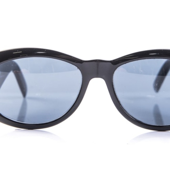 Gianni Versace Medusa Head Sunglasses w/ Case - Picture 4 of 8